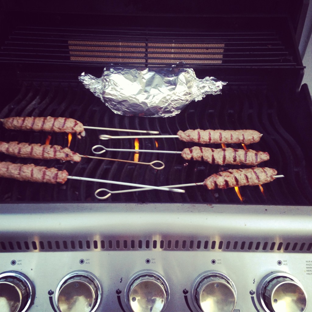 Kebabspiesjes en foliepakket, bereiding