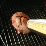 Bakad sötpotatis injicerad med romsmör