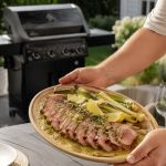Kalvytterfilé på grillen med dragon, citron och sotad purjolök